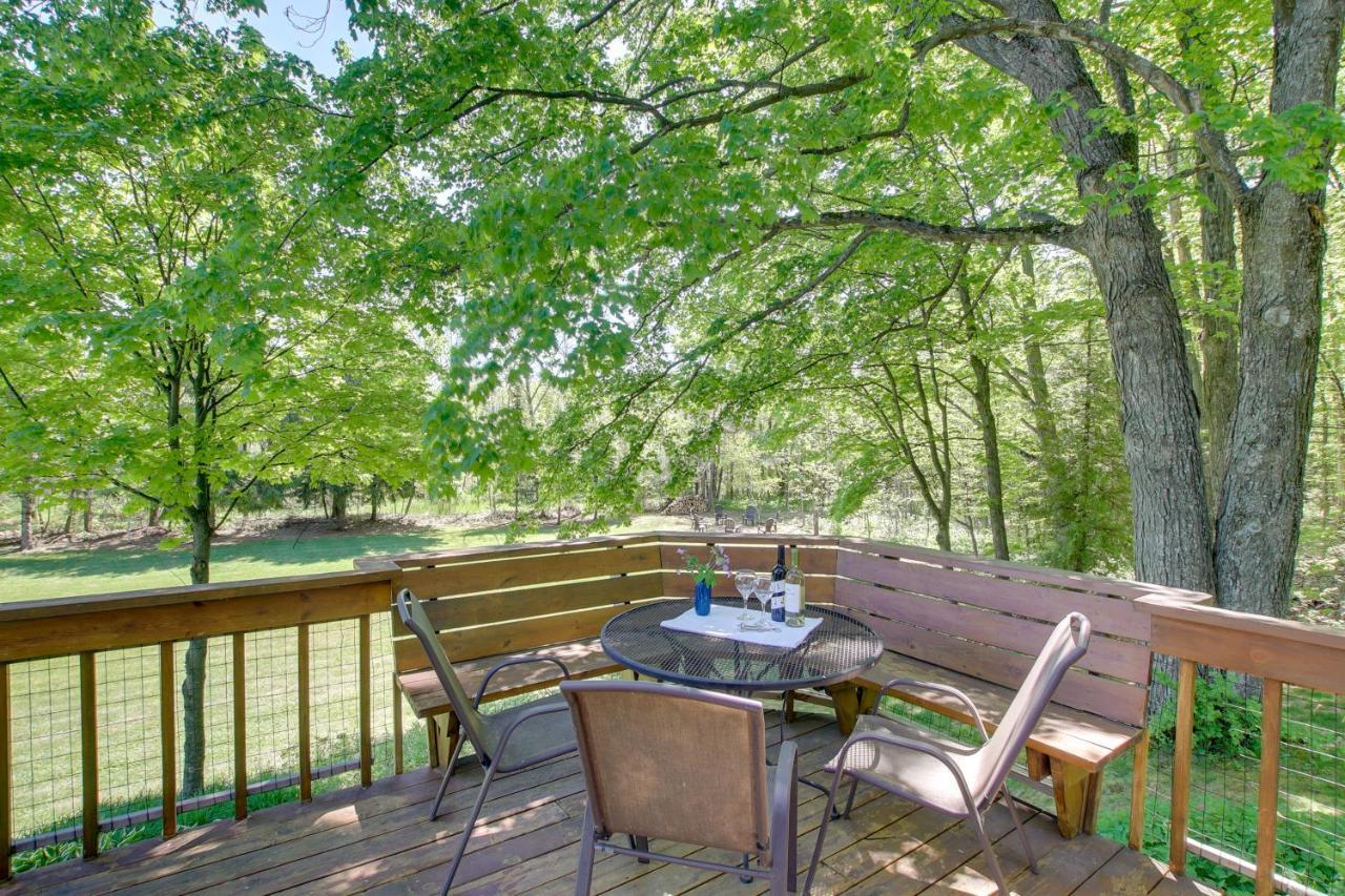 Updated Home With Deck 2 Mi To Sister Bay Beach! Екстериор снимка