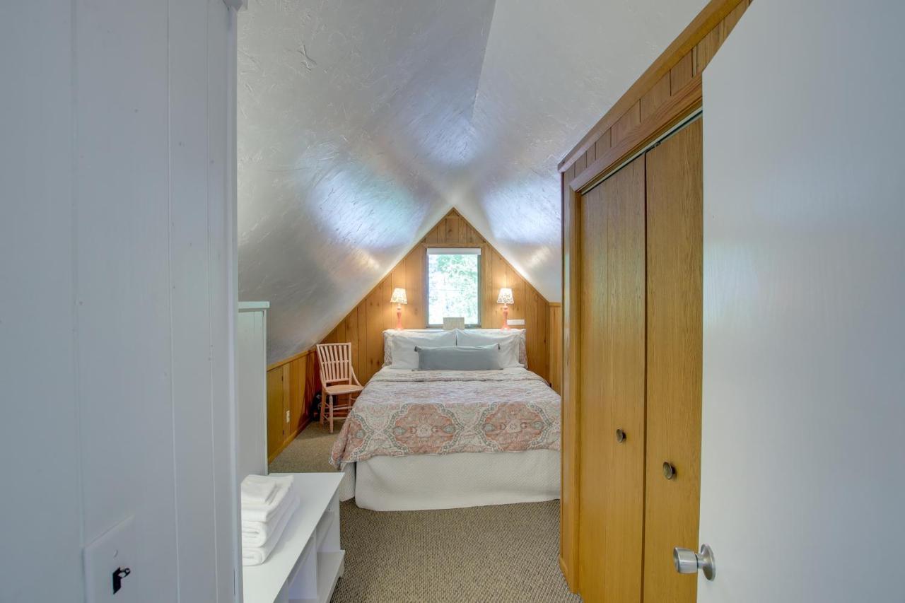 Updated Home With Deck 2 Mi To Sister Bay Beach! Екстериор снимка