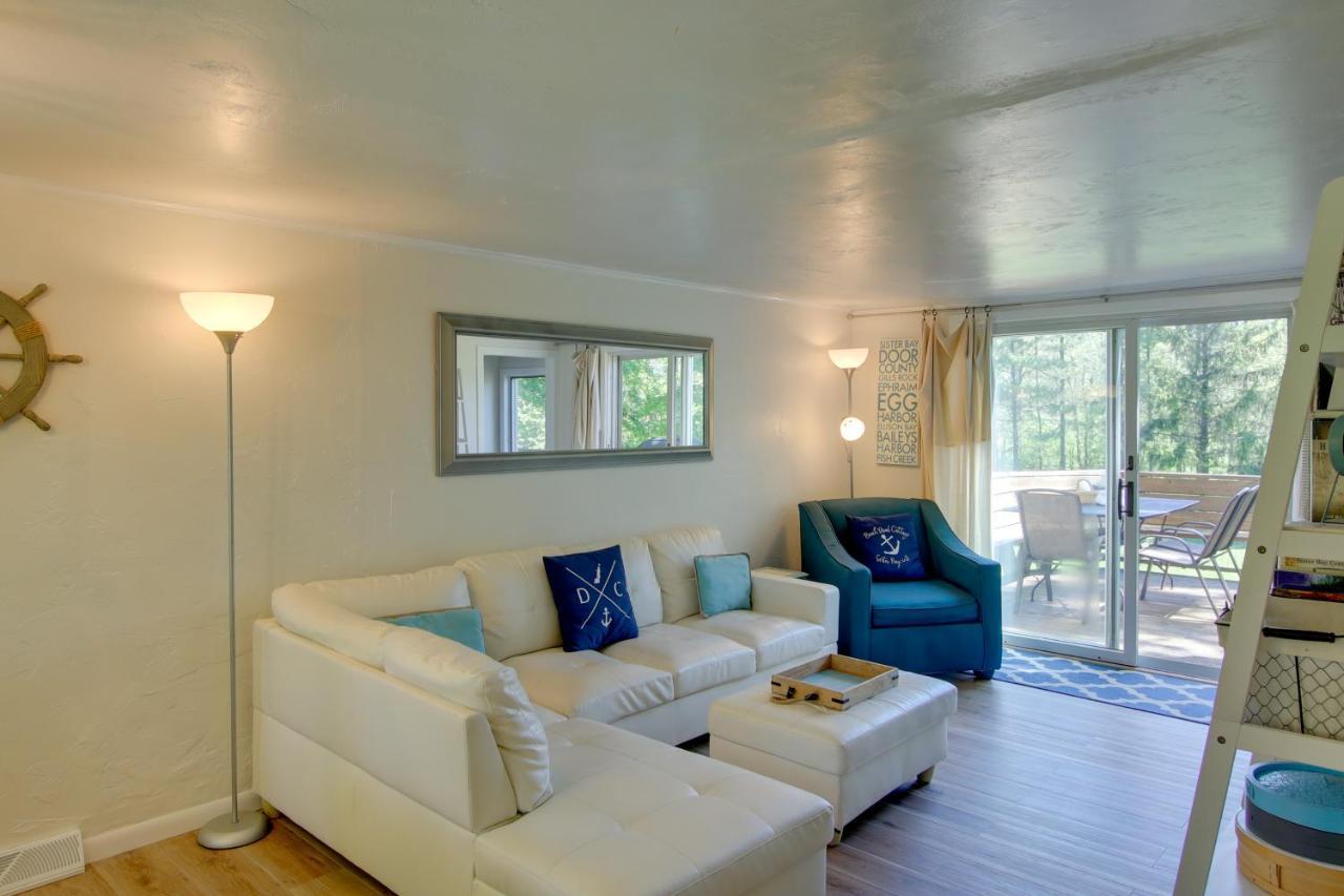 Updated Home With Deck 2 Mi To Sister Bay Beach! Екстериор снимка