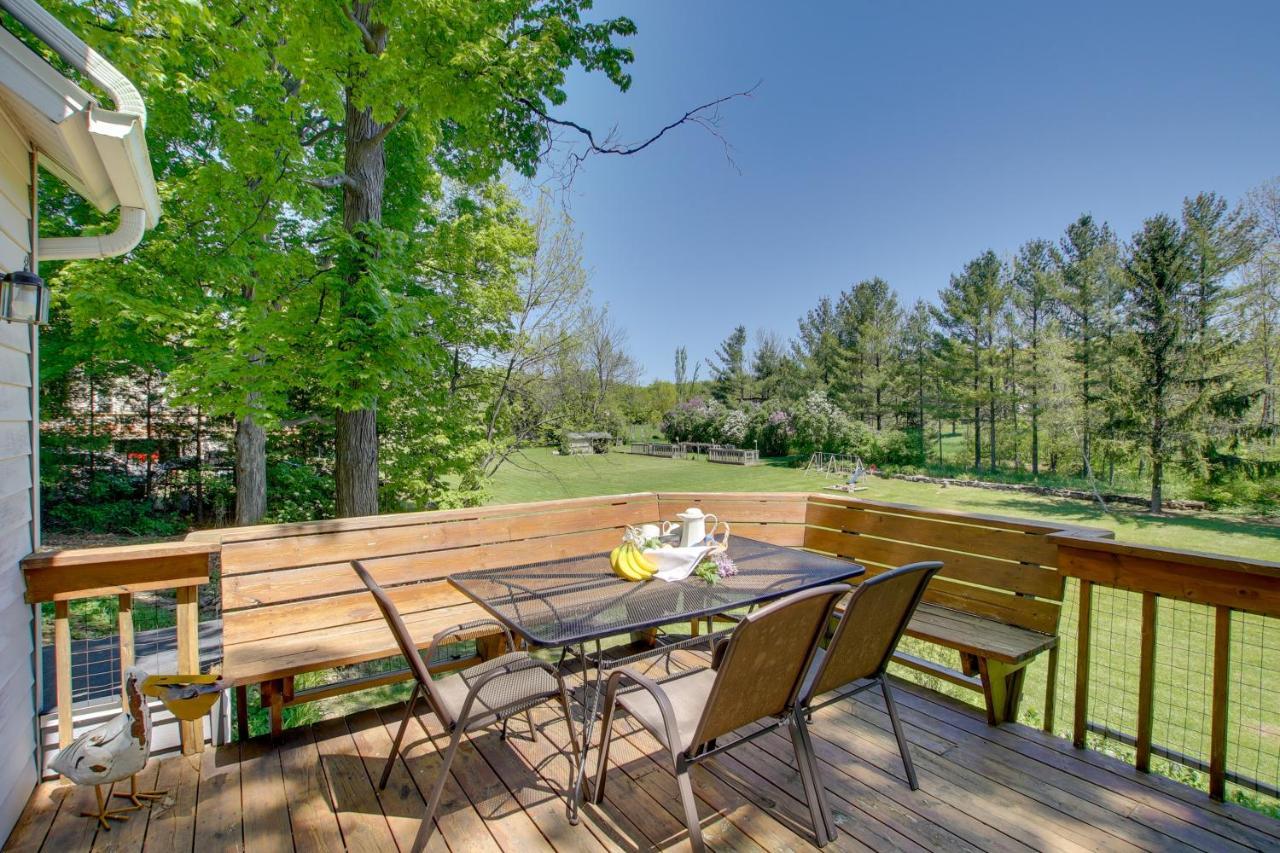 Updated Home With Deck 2 Mi To Sister Bay Beach! Екстериор снимка